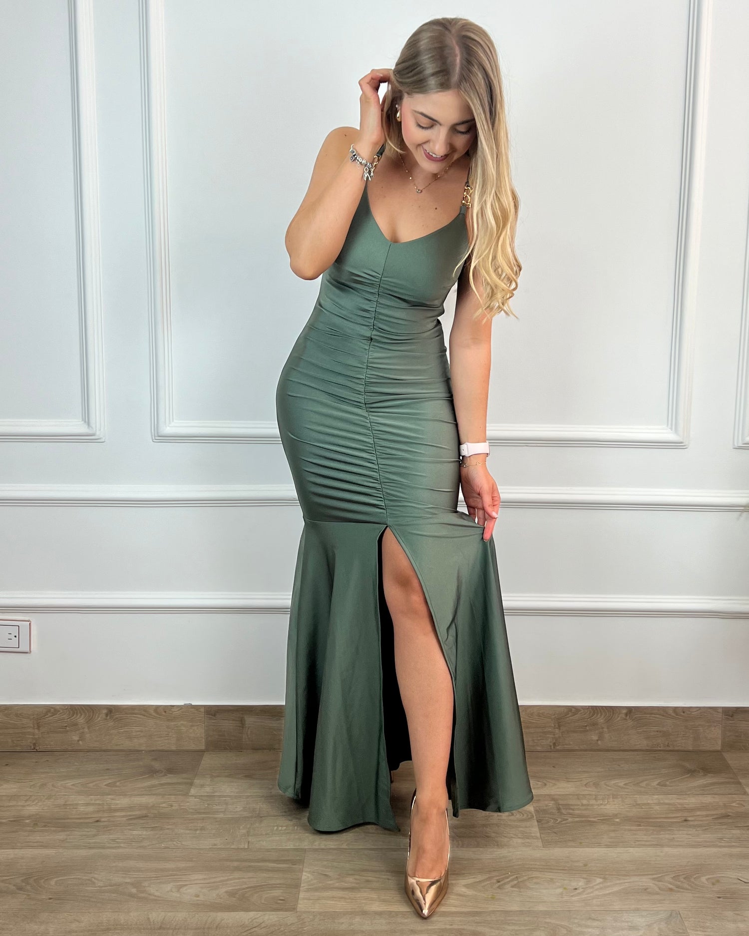 ELEGANTE