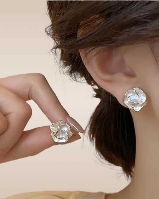 Aretes CAMELIA